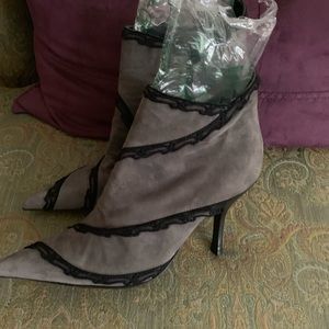 One of a kind !Beautiful grey black ribboned booties